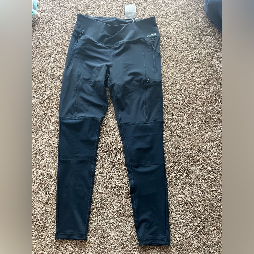 Leggings size M, color Dark Blue.